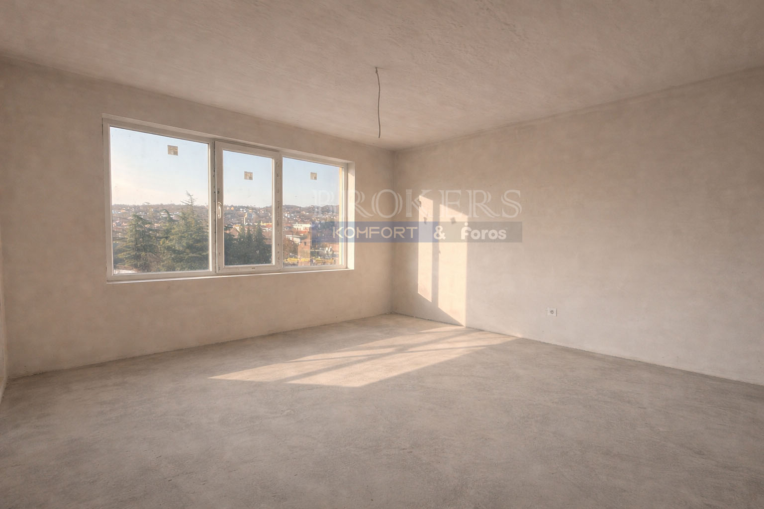 Двустаен апартамент в кв. Владислав Варненчик